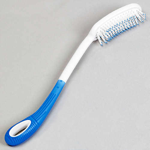 Brosse à cheveux à long manche